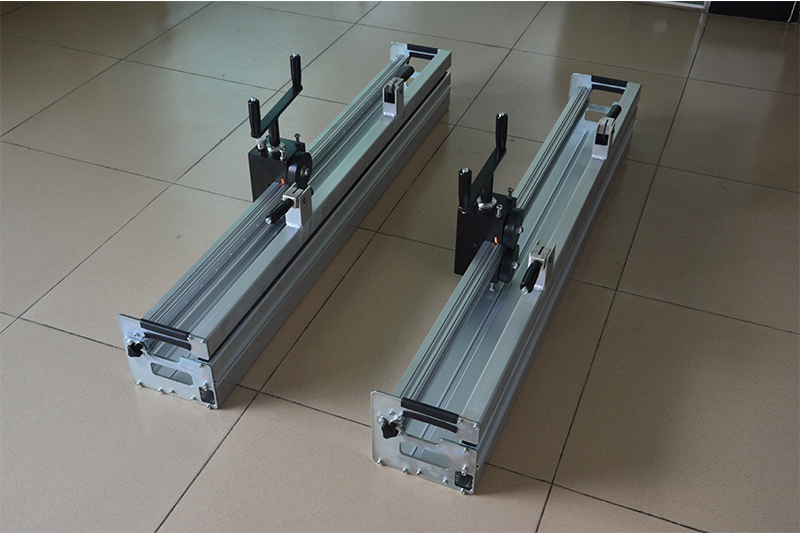 輸送帶鋼扣機(jī)，輸送帶滾輪式鋼扣機(jī)
